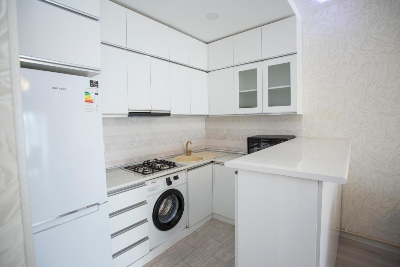 Park Azure Luxury Apartman Baku Kültér fotó